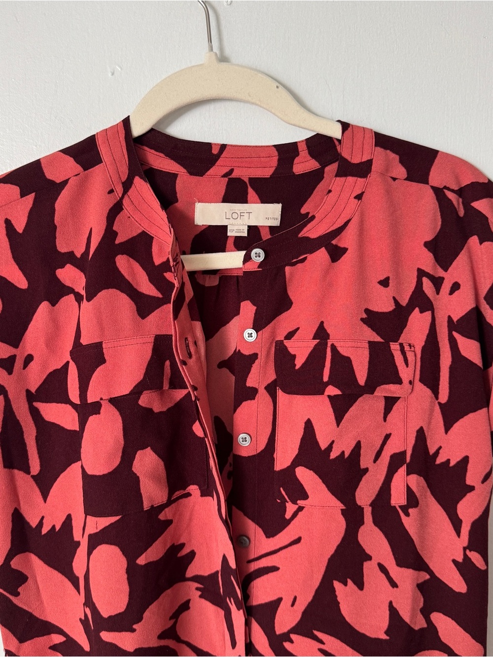 LOFT Tie-Waist Button-Up Dress in Burgundy and Coral Floral - Picture 4 of 9